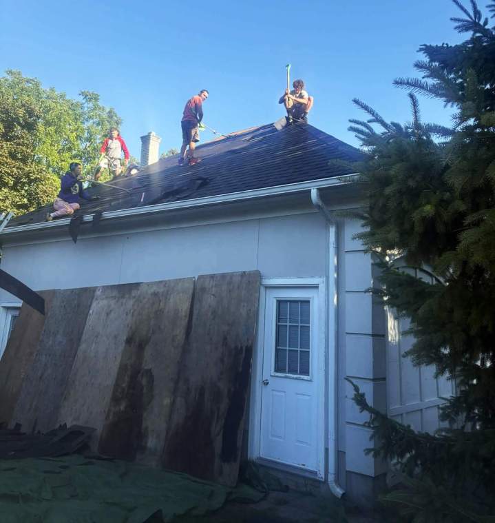 Roof Repair Service Lindsay